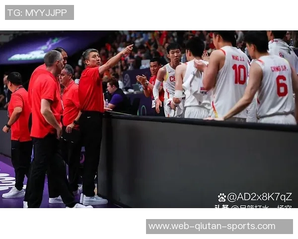 中国男篮迎战新西兰队全力争胜展现实力与团队精神
